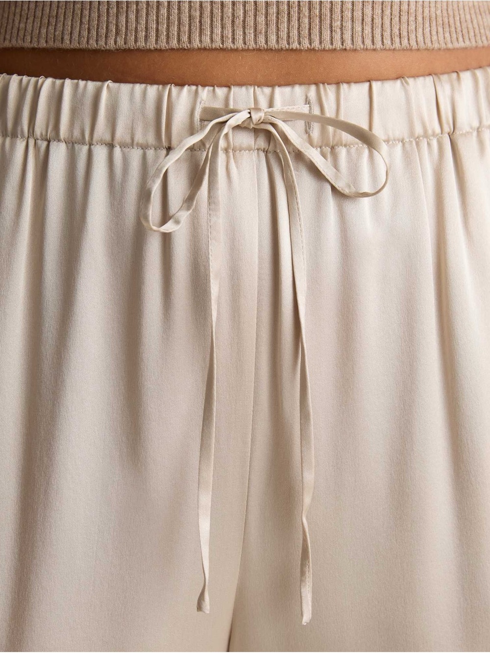 Quince 100% Silk Drawstring Wide Leg Pant in Champagne Size M - Picture 14 of 14